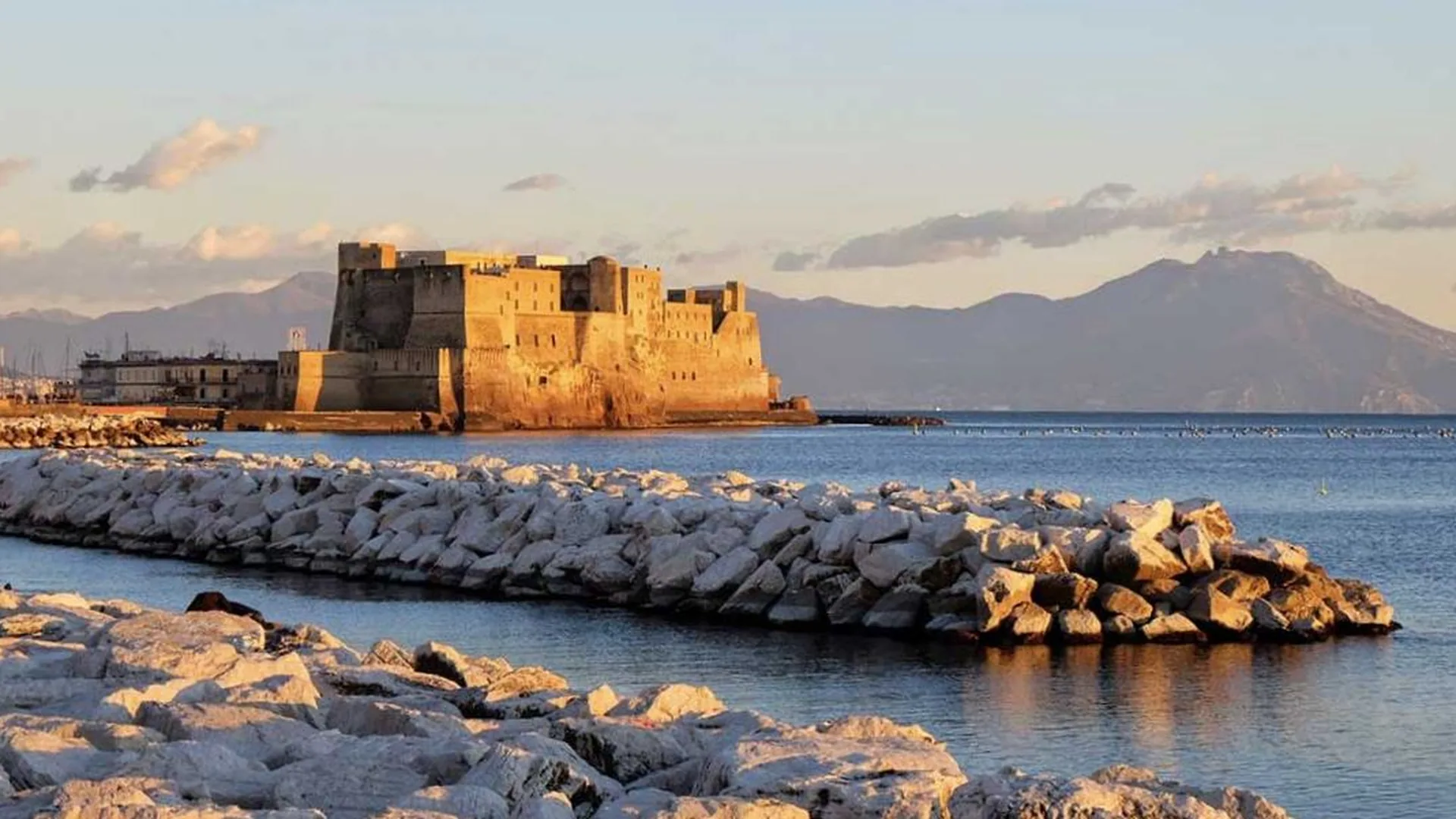 BORGO PARTENOPE NAPOLI, Napoli (Campania)